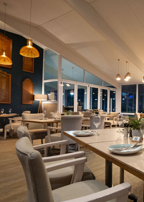 Hermanus-golf-course-lounge3